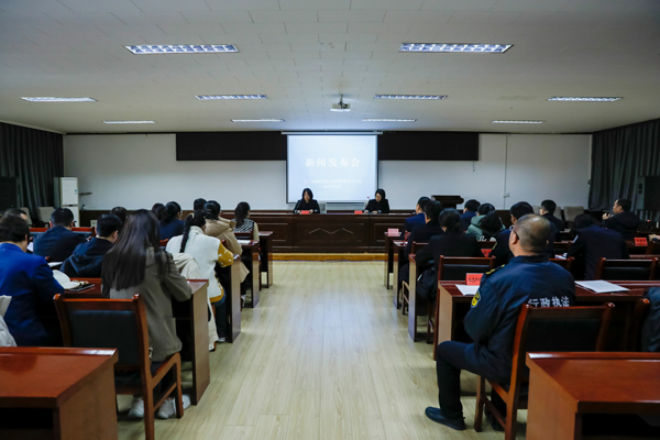 人社局1.JPG 人社局1.JPG