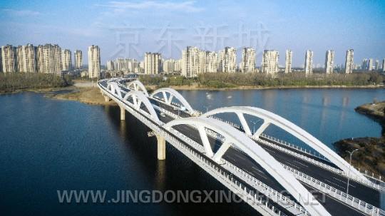 圖為廠通路潮白河大橋。王欣路攝.jpg 圖為廠通路潮白河大橋。王欣路攝.jpg